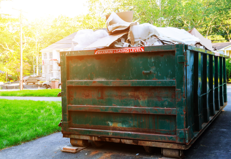 Eco-Friendly Yard Waste Disposal